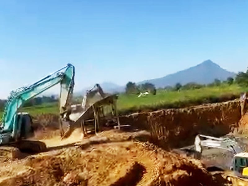 ນາຍົກ ອອກແຈ້ງການ ໃຫ້ຍຸຕິ ການຂຸດຄົ້ນ ແຮ່ຄໍາຕົກຂ້ອນ ໃນທົ່ວປະເທດ