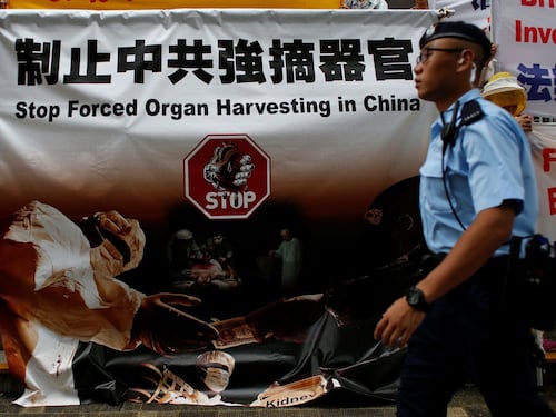 «دۆلەت ئىگىلىكىدىكى ئىچكى ئەزالار» ۋە ئۇيغۇر «ئەزا تەقدىم قىلغۇچى» لار